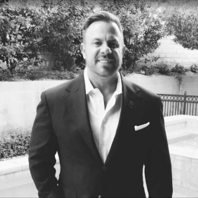 Internet Entrepreneur | USMC | I Rescue Dogs | Vegas Golden Knights 🏒