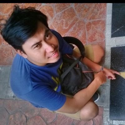 I'm an ordinary boy who's obsessed with Nicholas Saputra and Taylor Swift. I'm backpacker and I love traveling the world..