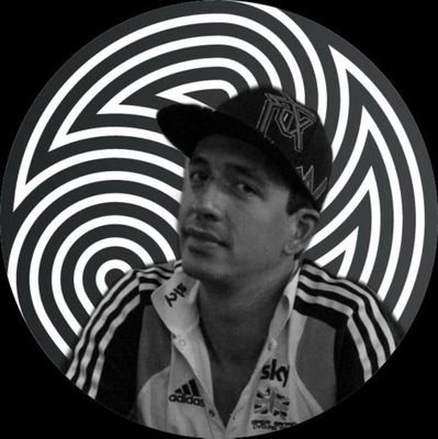 LARGOLEITER's profile picture. Oiga me a mi tía.