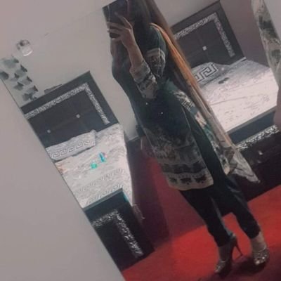 insta: @its_gullabo01  
#pukhtoon_larki  #chaii_lover   #black is love 🖤  #leo follow me 🥰