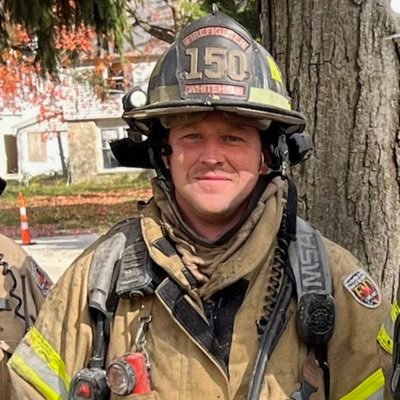 Lucky husband, proud father of 3. @coAthletics2027 Baseball coach. Firefighter on the First Unit of the 151st. My opinions only.