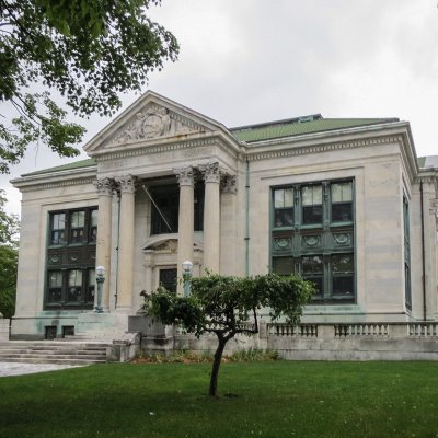 The official page of Colt Andrews Elementary School, a K - 5 school in beautiful historic Bristol, RI.