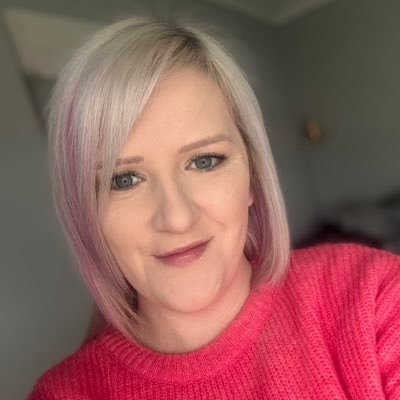 w33ref16's profile picture. live the life you love....love the life you live