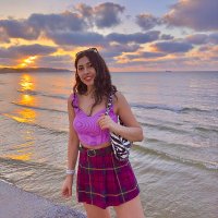 Esra (@esrainiess) 's Twitter Profile Photo