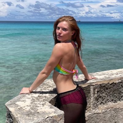 yumyumbubblgum's profile picture. 