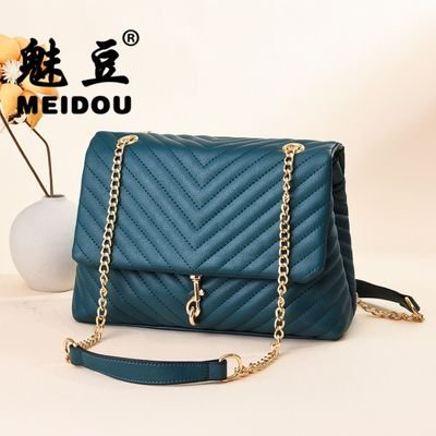 Chibuik5861759's profile picture. Deal in all kind of ladies hand bag 
In Lagos island balogun market
https://t.co/Um0gzCJfcQ