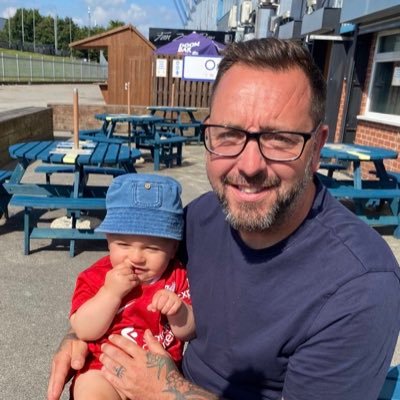 married to zoe for 25 years ,we have a 30 year old son scott, and a grandson Louie these are my own views
