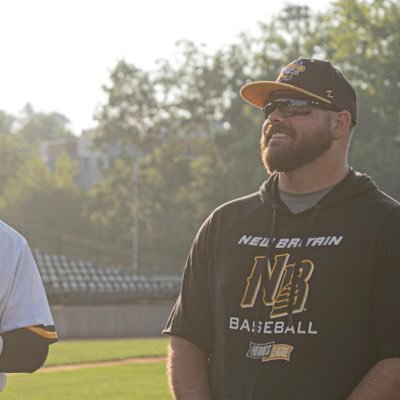 @_BryantBaseball ‘15  l  Asst. Coach @LCBaseballPels & @NewBritainBees. Full-time coffee guy.