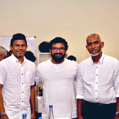 Official account of Mohamed Lam’aan | Deputy Managing Director @MACLmedia | Senator @progresspartymv | | Former Managing Director @TeamFenaka |