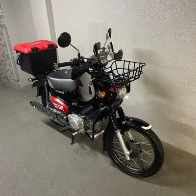京都府向日市在住、44歳でニ児のパパです 。 子育て楽しんでいます♬ 職業は看護師 車やバイクが好きで最近はクロスカブにハマっています。よろしくお願いします
