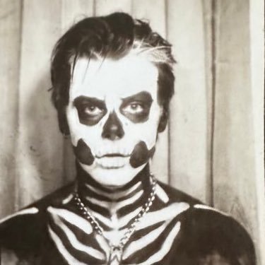 yungblud193's profile picture. Appreciation page ❤️📄  excited and anxious ...🖤