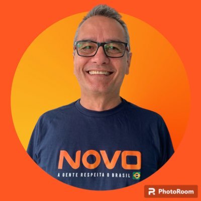 Presidente do diretório estadual do partido Novo no Espírito Santo.