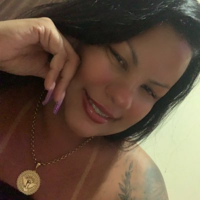ele é o homem da minha vida e vai ser pra sempre,mais tem amores que não foram feitos pra serem vividos.