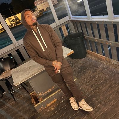 ROAD RUN IS ALL I KNO IT AIN'T THAT HARD TO DO #RITERIST 💣💣💣💣 #MyTurn