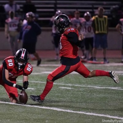 4.5 ⭐️ ranked kicker by CSK: Foothill College : 3.2 GPA : Kicker : 5’7 : 180lbs