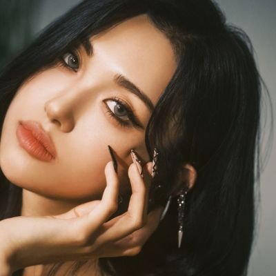 hershinigami's profile picture. Anime. Tarot. Astrology.