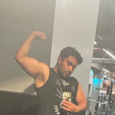 Marrcii1's profile picture. trying to swim but drowning