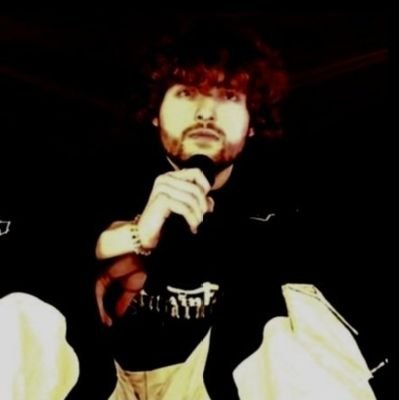 Hope is a rainbow of thought - Harley King 🌈
Pfp made by @Spo0cy #Dream #PmBata
#Techno🧍♀️||| 2/3 of the Fragile Trio
2/4 of the Dumbass Squad (21)