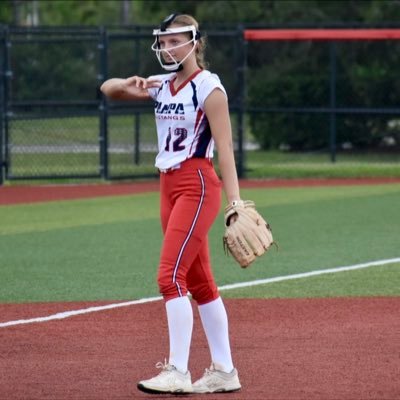 KTerry2026's profile picture. Tampa Mustangs Fowler 26/27 | University of Tampa Softball Commit🛡️| Foundation Academy 🎓| 2026 C/UT | 4.42 GPA | 2x Weightlifting State Qualifier 🏋️‍♀️