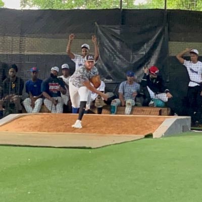 RHP , Law🇺🇸, 6’2, 200 wt.🇩🇴 #uncommited Graduation 2021-22