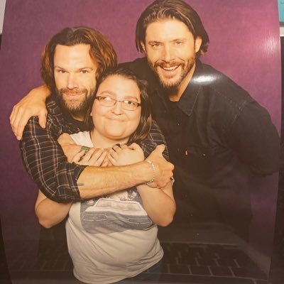 Multifandom trash. 🏒: Caps and Bears ⚾️: Nats Saw Taylor (MetLife Night 1) Currently watching: Doctor Who S9