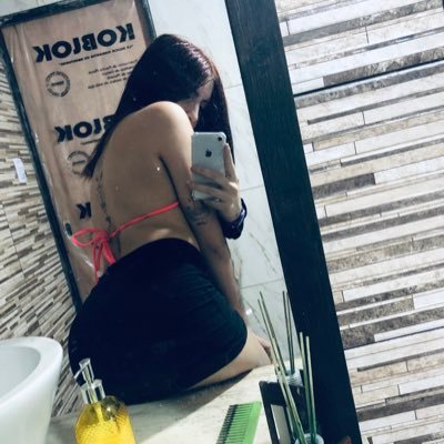 RocioCox36152's profile picture. 20📌