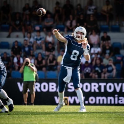 US Quarterback in Europe 🇨🇿