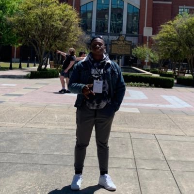 thefuture2354's profile picture. NCAT🐻⬇️