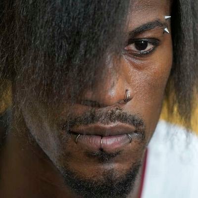 eeron_man's profile picture. Set your heart ablaze