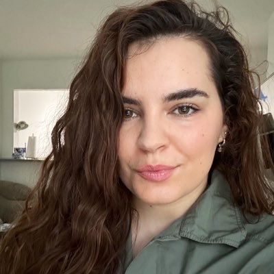 MDarkLady's profile picture. 