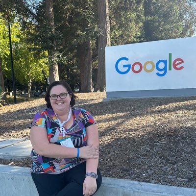 Education Technology Specialist, Google Certified Trainer, Apple Teacher, Proud wife and momma, Life long Oregonian, Child of God