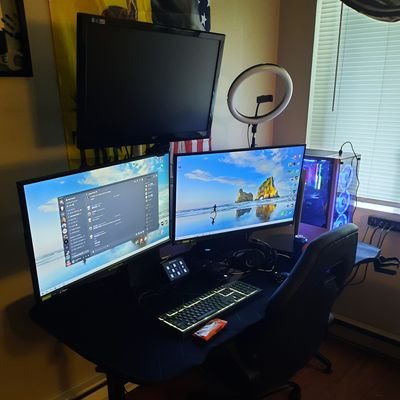twitch affiliate. working on partnership next.
thanks for the support!!
streamer for