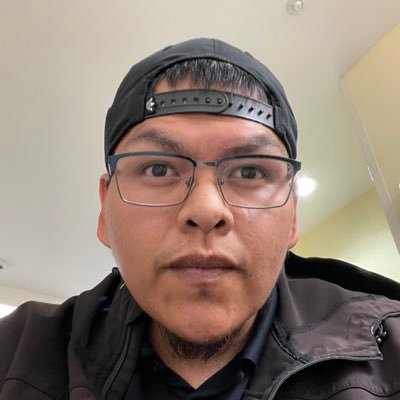 30 years old. Navajo. Utah State University Alma Mater '18 BSW IG: clarkro
