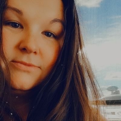 jvee919's profile picture. 