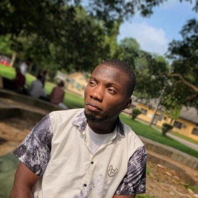 ° I speak Ibibio & Okrika
° I believe value can be shared in humor 🌾
° 1 Timothy 6:6
° Building my own library, one book at a time 📙