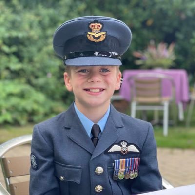 Adventures of a RAF #FuturePilot. Flyer of aircraft, climber of mountains, seeking new adventures & living life 110% with my daddy. Raised £130,000 for charity.