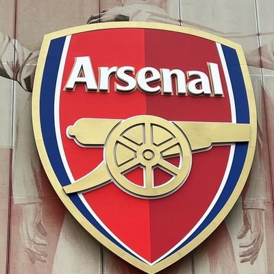 deal's in all types of painting and screeding works. And also A proudly @Arsenal fan for life❤️🤍 @COYG🥰🥰💯🇳🇬🇳🇬