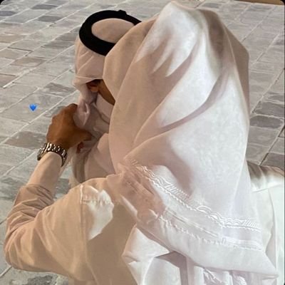 خريج جامعة قطر تخصص إدارة أعمال
حتى الطيور لها أوطان تعود إليها، وأنا مازلتُ أطير