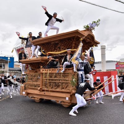 AKBグループ、イコラブ、ノイミー、ジョイアニのファンです 風景写真撮ってますだんじりは神須屋町が多いです使用機材D5500、D5300 レンズSIGMA17-50Nikon70-300 路上ライブも行ったりしてますhttps://t.co/aOxETNRNUX