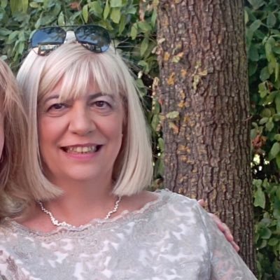 claudiaterravec's profile picture. 