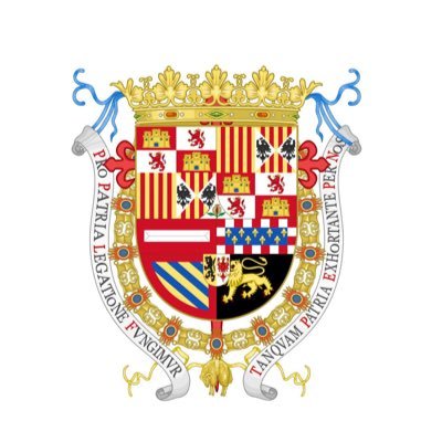 Diplomática en proceso 🌍 Mi pasaporte favorito es un buen libro 📚 Entiendo el mundo a través de memes y mapas 🗺️ Cantando los temas en la ducha 🚿