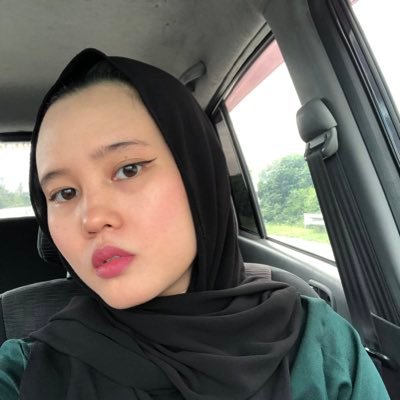 amyliyaris's profile picture. self environmentalist