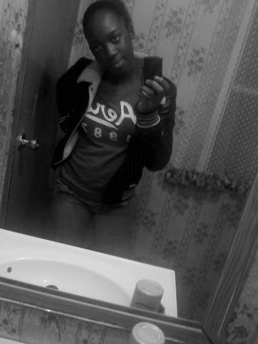 LhiillBhiitt21's profile picture. 