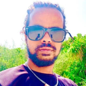 alifiraas89's profile picture. “Life is a journey never loose hope”