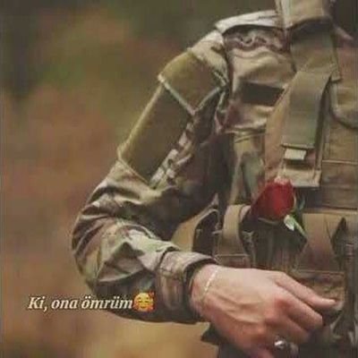 Ahmad_amad21's profile picture. الخوف لايمنع الموت الخوف يمنع الحياه ان لم تستطع قول الحق فلا تصفق للباطل 👏

🟥🟥🟥🟥🟥🟥
☆ آللهہ ☆ اكبر ☆
⬛️⬛️⬛️⬛️⬛️⬛
( #الحساب_الرسمي )