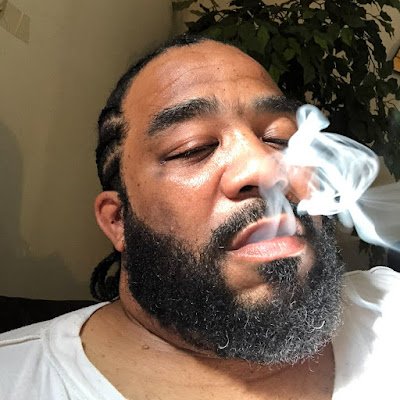 JamesDanie33774's profile picture. 