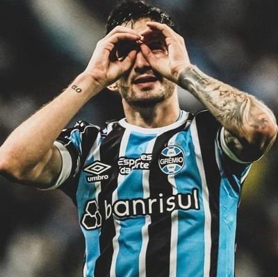 Defensor do @Gremio e do Luan

🇪🇪