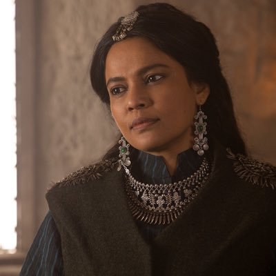 AlannaMosvani's profile picture. Character acc- Alanna Sedai, Green Ajah. (Redacted to avoid book spoilers. I’m famous now!) #WheelofTime #Twitteroftime Prof pic: Priyanka Bose (cast)