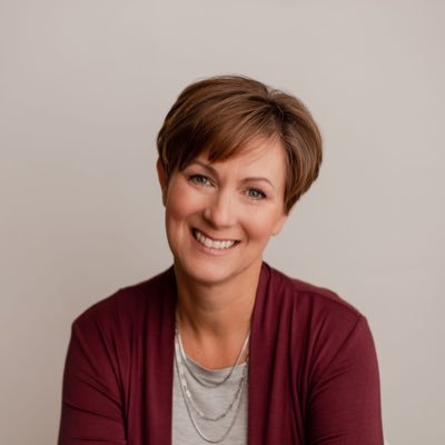 Author of women's fiction, Guideposts devos & Chicken Soup for the Soul stories. I teach writing workshops and launch books for authors.