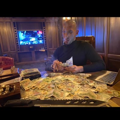 Ravinexotics's profile picture. 